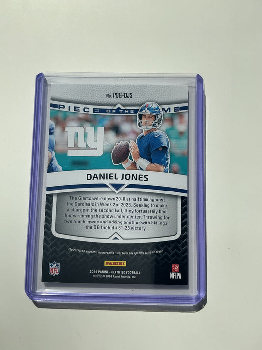 Daniel Jones jersey card 149/249